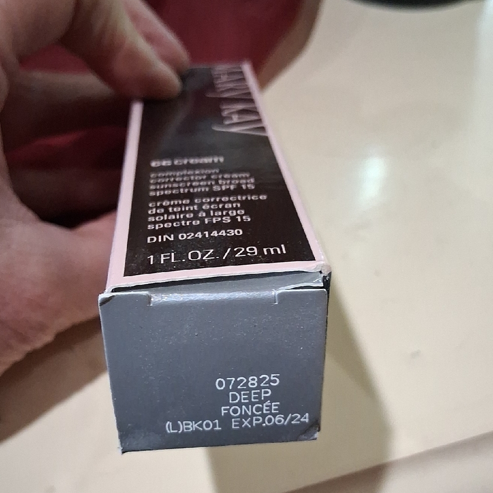 Mary Kay CC Cream - Deep Shade